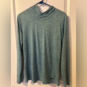 Nike dri-fit hoodie top